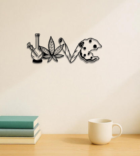 LOVE Metal Letter Wall Pendant - Versatile Decor For Living Room, Bedroom